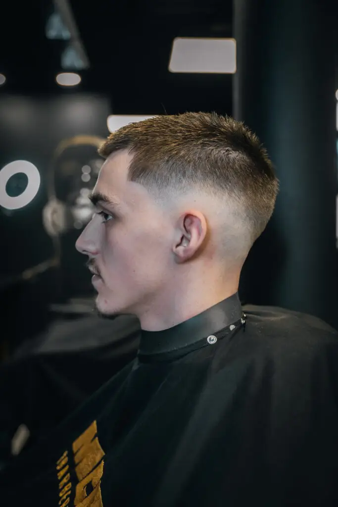 Coupe dégradé homme moderne MCC barbershops