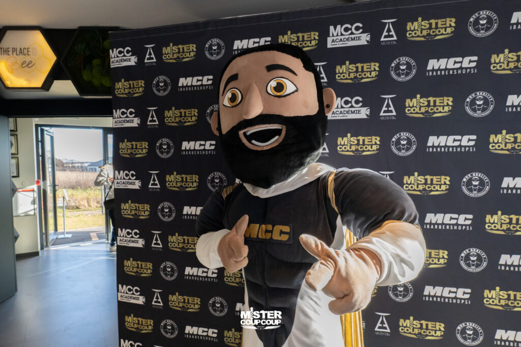 Mister MCC mascotte mister coup coup